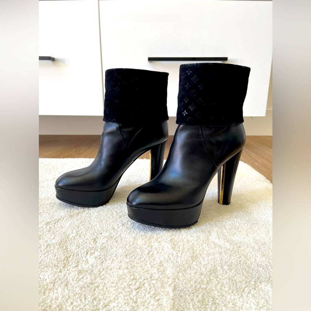 Louis Vuitton black leather boots